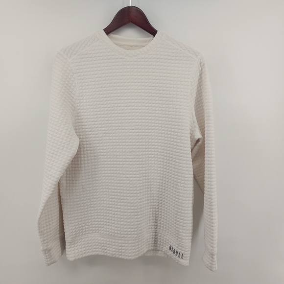 NoBull Men's Quilted Crew Pullover - Picture 6 of 10